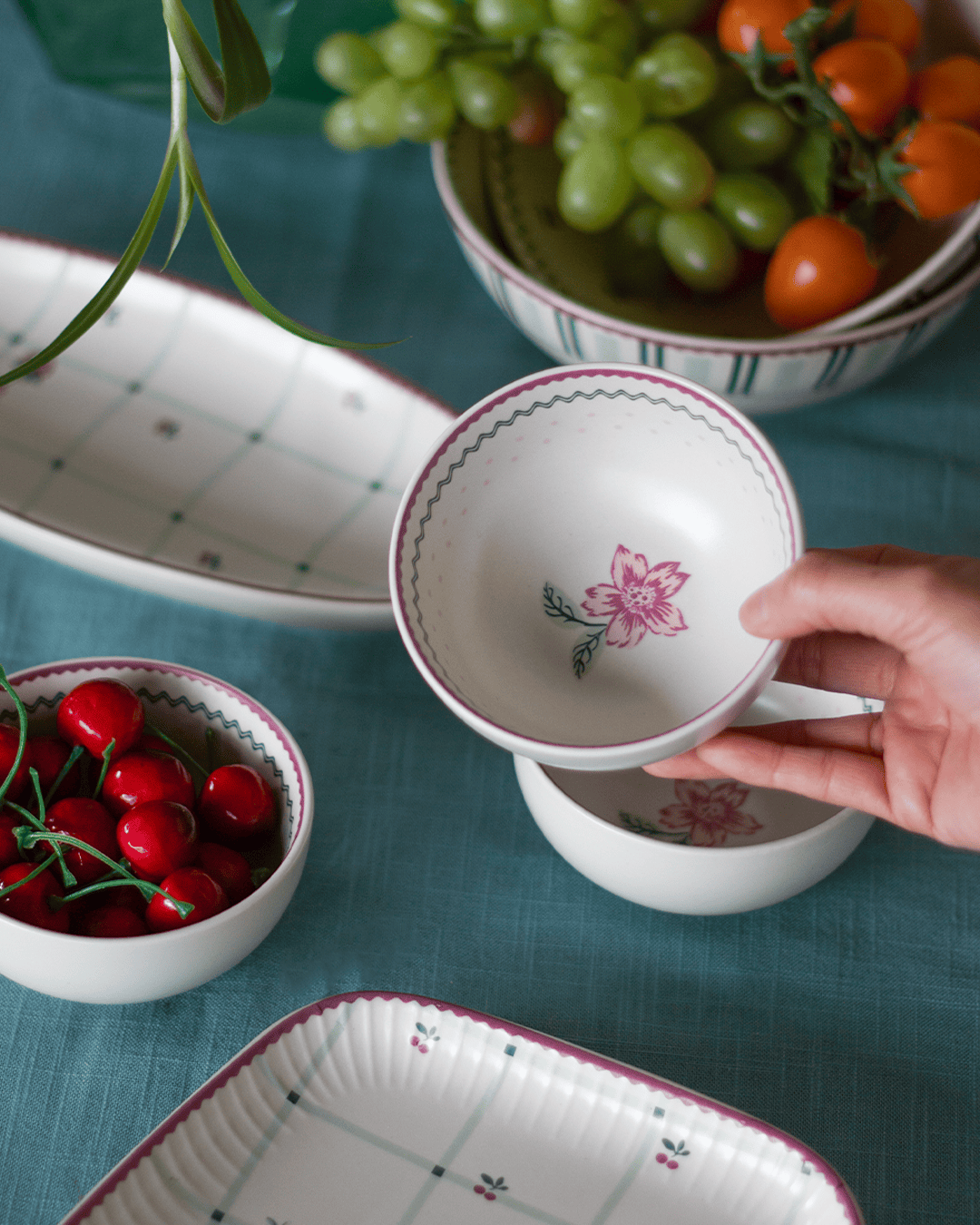 Bloomsberry Ceramic Dip bowl 9 cm